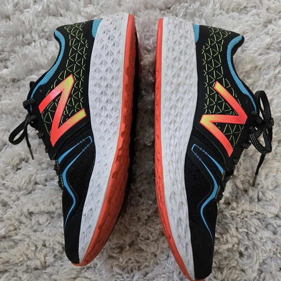 New Balance/Fresh Foam Vongo Sneakers - Picture 2 of 9